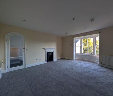 2 bedroom duplex to rent - Photo 2