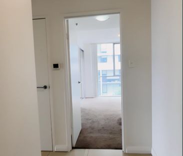 3 bed 2 bath-204 - Photo 4