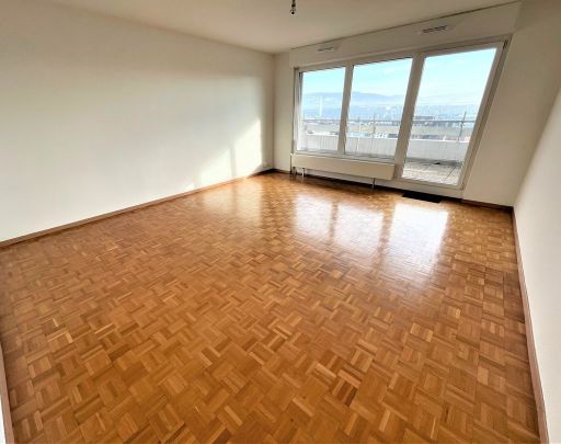 Appartement en attique avec grande terrasse - Photo 1