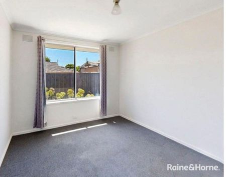 2 Sidney Street, Cranbourne, VIC 3977 - Photo 2