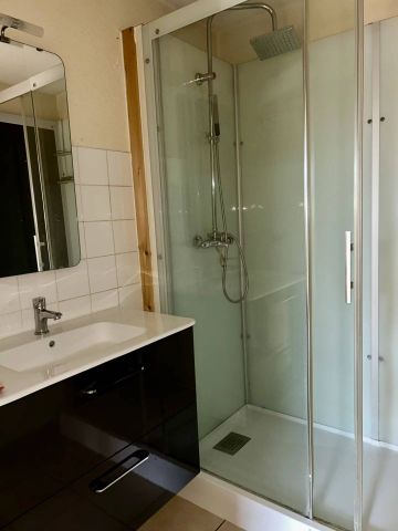 Studio 54 m² avec terrasse Montélimar - Photo 2