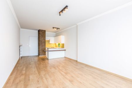 Goed gelegen en volledig instap klaar 1-slaapkamer appartement - Photo 2