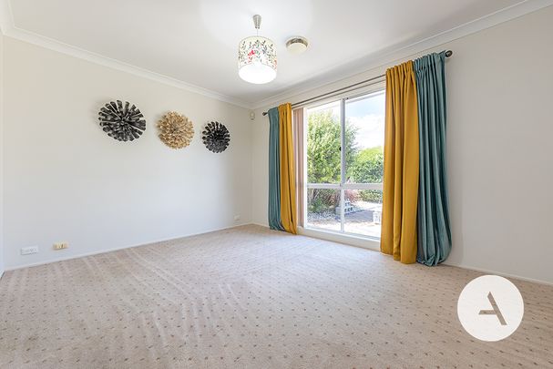 78 Lewis Luxton Avenue, Gordon ACT 2906 - House For Rent | Domain - Photo 1