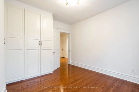 Detached Home For Lease | E9036091 - Photo 3