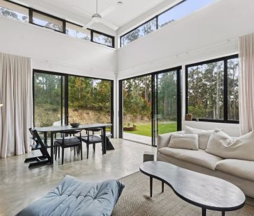 Modern Rural home - Photo 3