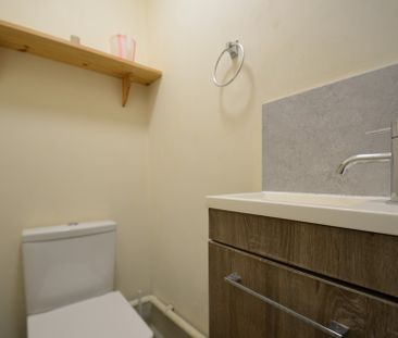 3 bedroom Property to rent - Photo 1