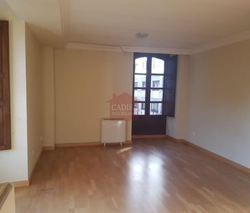 Piso de alquiler en Calle Espoz y Mina, Barrio del Centro - Photo 3