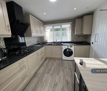 1 bedroom in a house share to rent - Photo 5