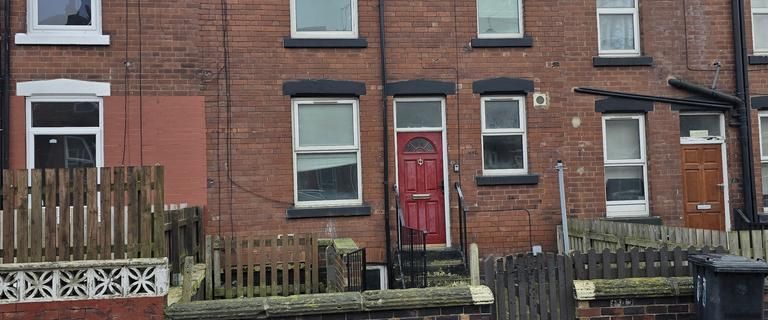 2 bedroom house to rent - Photo 1
