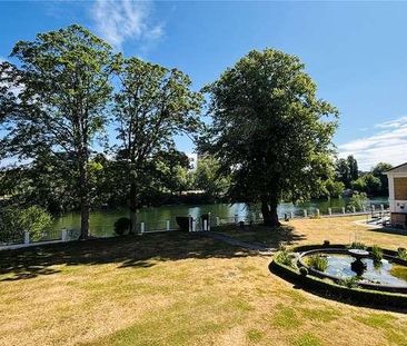 Simmons Place, Staines-upon-thames, Surrey, TW18 - Photo 4