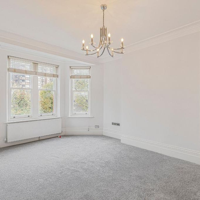 3 bedroom flat to rent - Photo 1