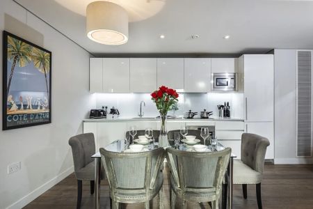 3 bedroom apartment to rent - Photo 3