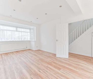 Rowan Road, Streatham Vale, SW16 - Photo 2