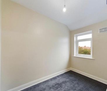 3 bedroom house to rent - Photo 3