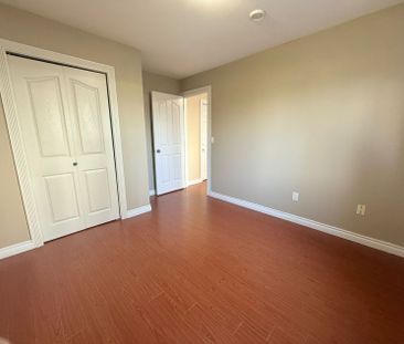 175 Pembina St, New Westminster, BC V3M 5J2, Canada - Photo 1