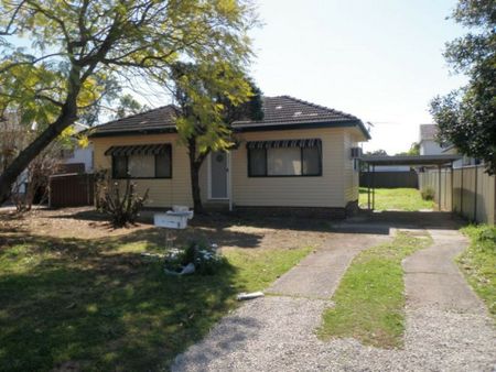 Neat and Tidy Home Located in a Prime Location!! - Photo 4