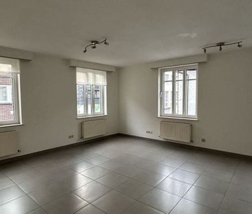 Appartement te huur in Maaseik voor € 680 met 1 slaapkamer - Photo 1