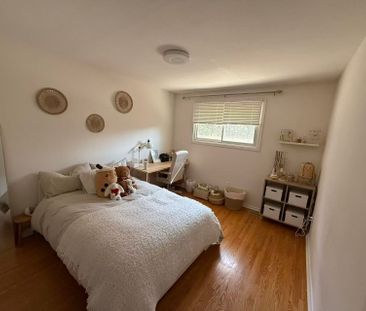 For Lease - 657 SEVILLA PARK Place Unit# Room #1, London East, Ontario - Photo 3