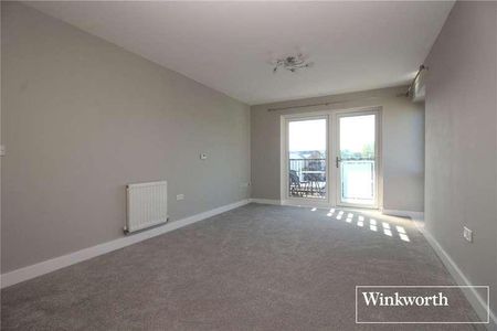 Grade Close, Elstree, Borehamwood, Hertfordshire, WD6 - Photo 3