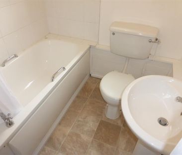 2 bedroom house to rent - Photo 4