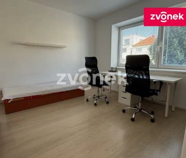 Pronájem lůžka pro muže - studenta, pěkné a příjemné bydlení v RD Š... - Photo 3