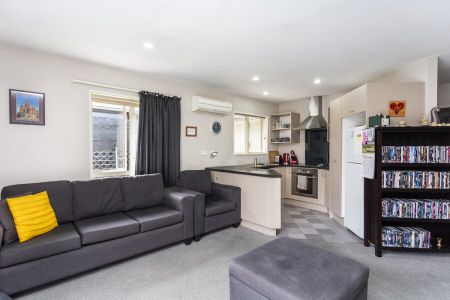 Over 60’s Unit! - Photo 2