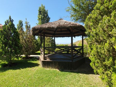 911462 - Apartment for rent El Higuerón, Benalmádena, Málaga, Spain - Photo 5