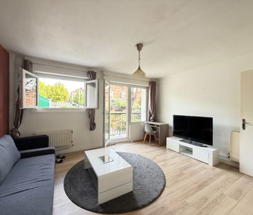 Location Appartement Rosny-sous-Bois 93110 - Photo 1