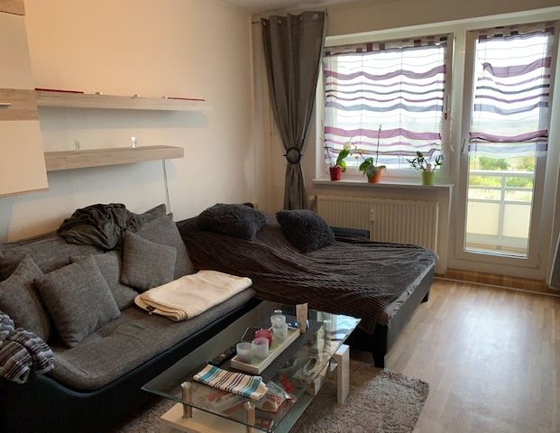 Gemütliche 1-Zimmer-Wohnung mit Balkon in gepflegter Wohnanlage in Crivitz zu vermieten - Foto 1
