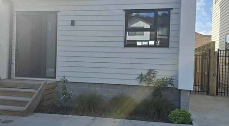 Ready to move in cozy 3bedroom house in school zon - Photo 4