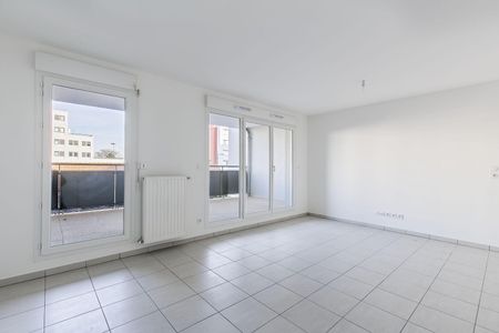 location Appartement T3 DE 62.7m² À VILLEURBANNE - Photo 2