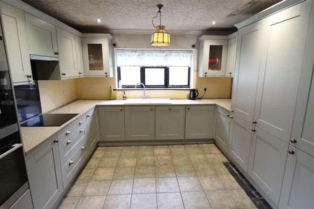 Holroyd Circle, Brinsley, Nottingham, NG16 - Photo 4