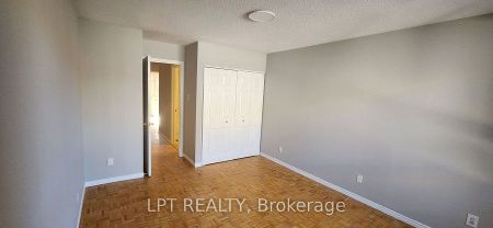 For Lease - 467 Parkdale Avenue, West Centre Town, Ontario - Photo 2