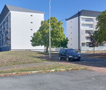 Appartement SABLE SUR SARTHE T3 - Photo 5