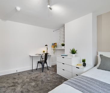 Room in a Shared House, Estcourt Avenue, LS6 - Photo 5