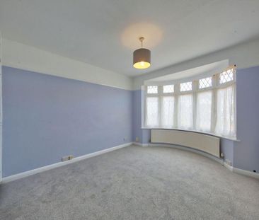 4 bedroom detached house to rent - Photo 2