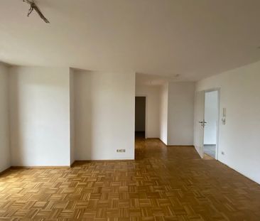Großzügige 2-Zimmerwohnung mit Blick auf das Hundertwasserhaus - Photo 1