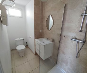 Appartement Vitrolles 2 pièce(s) 30.70 m2 - Photo 2