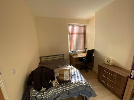 8 bedroom house to rent - Photo 5