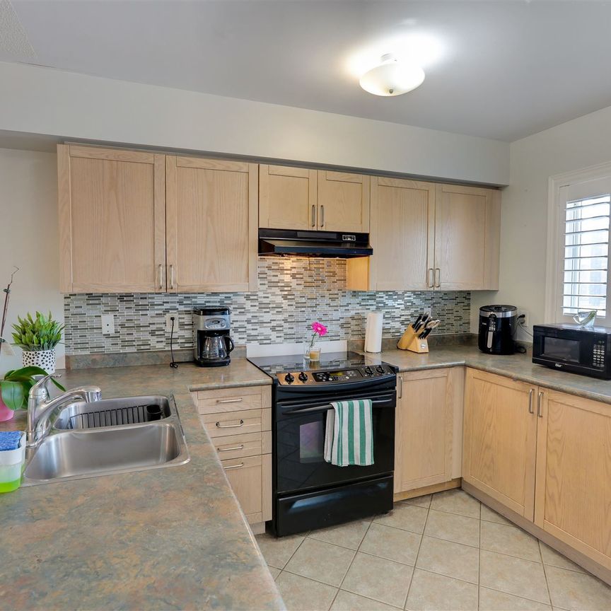 For Lease - 202 Whiltshire Avenue, Toronto, Ontario - Photo 1