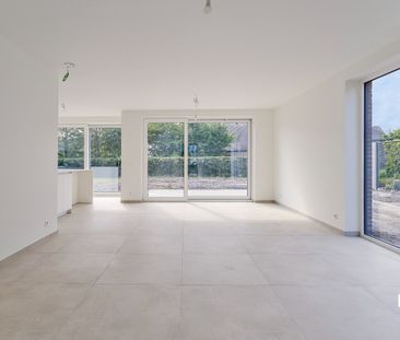 Moderne nieuwbouw met 4 slaapkamers en garage! - Photo 5