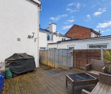 2 bedroom terraced house to rent - Photo 5