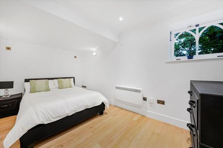 3 bedroom maisonette to rent - Photo 4