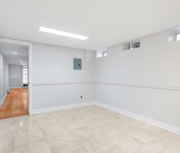 For Lease - 213B Blackthorne Avenue Unit# Basement, Toronto, Ontario - Photo 3