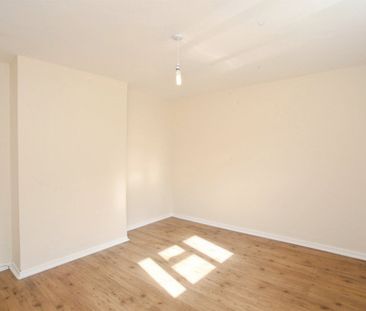 Wyndham Street, PORTH - Photo 2