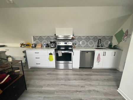 For Lease - 1258 Broadview Avenue Unit# 4, Toronto, Ontario - Photo 4