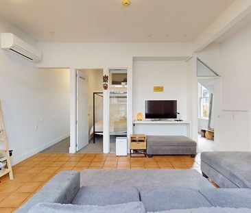 18 Tennyson Street, Te Aro - Photo 3