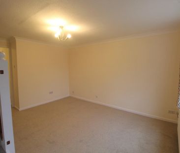 2 bedroom House To Let - Photo 5