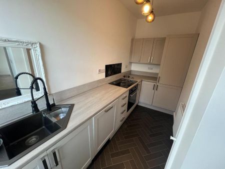 2 bedroom end of terrace house to rent - Photo 4