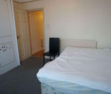 Wellesley Road, Ilford, IG1 - Photo 4